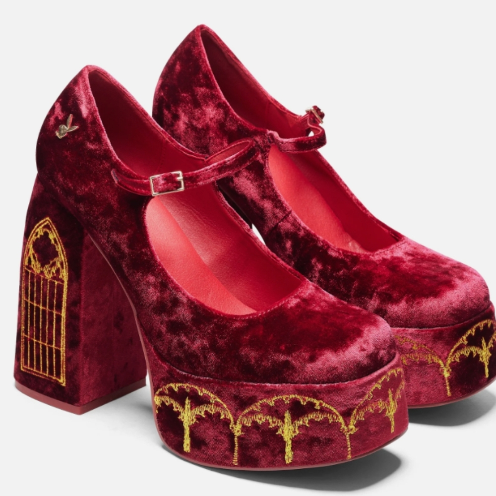 BNWT Playboy koi Mary Jane's red velvet Valentines Y2K posh